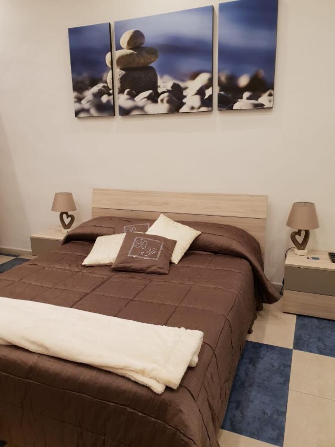 Abbrivio Bed & Breakfast バーリ エクステリア 写真