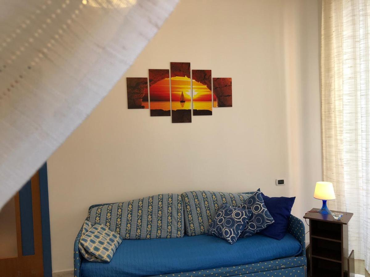 Abbrivio Bed & Breakfast バーリ エクステリア 写真