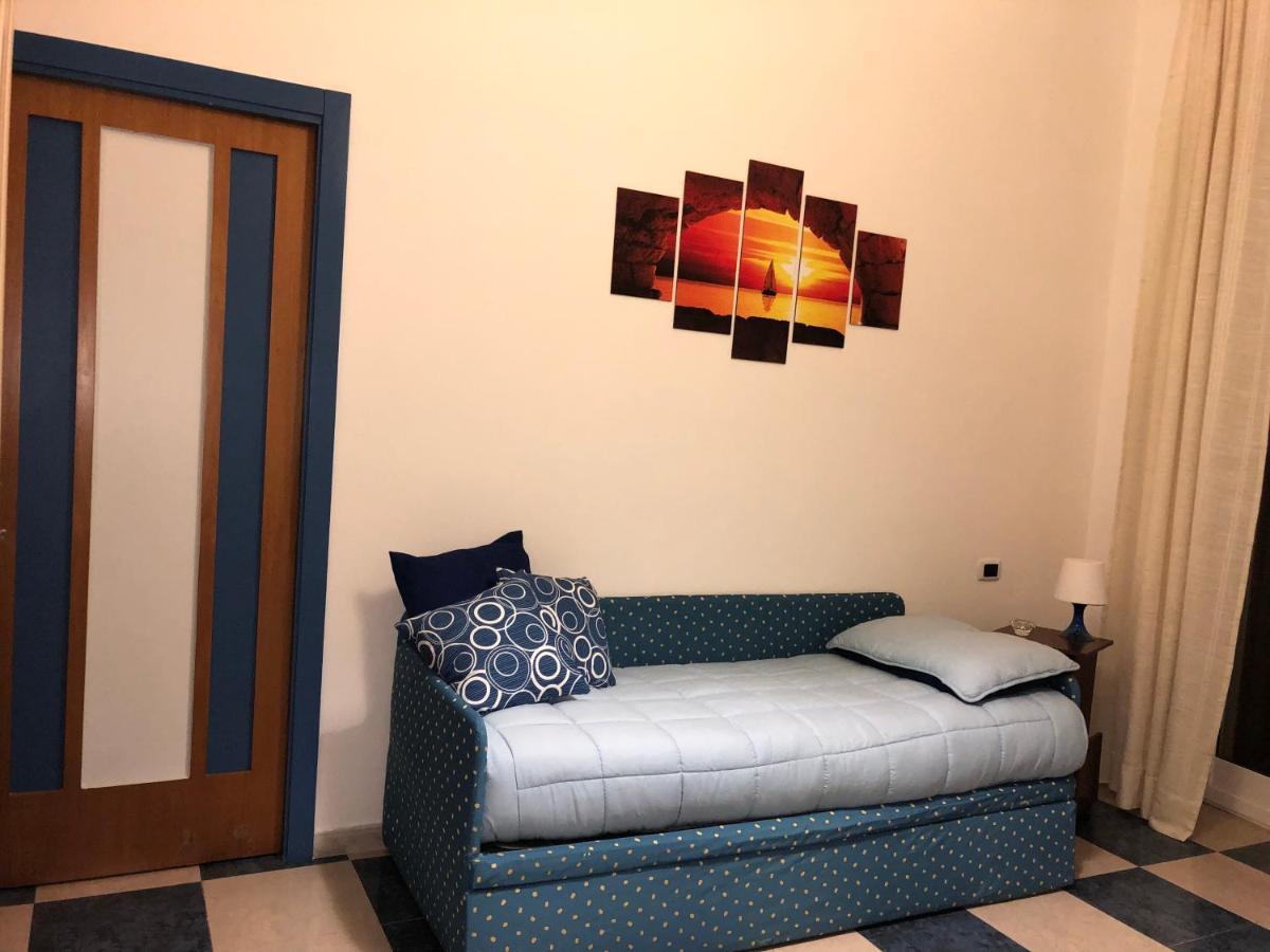 Abbrivio Bed & Breakfast バーリ エクステリア 写真